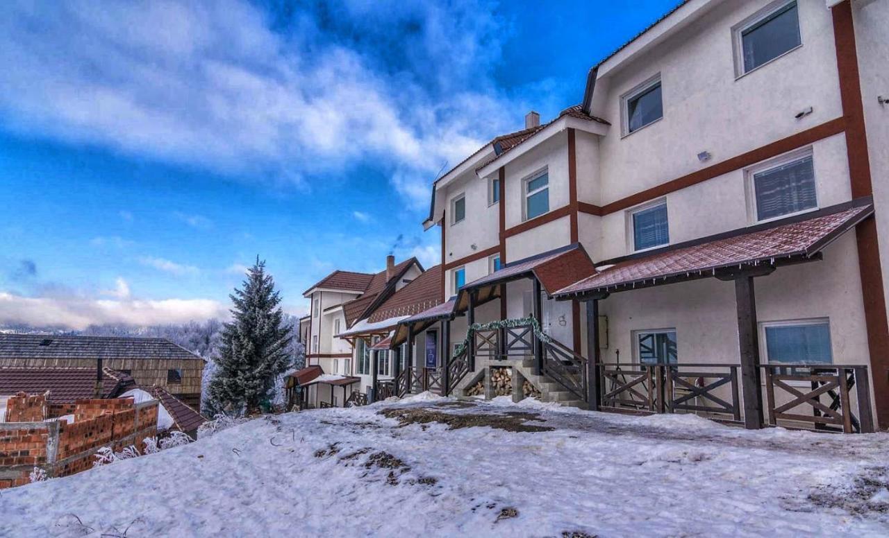 Vila Mozart - Apartments & Studios Kopaonik Buitenkant foto