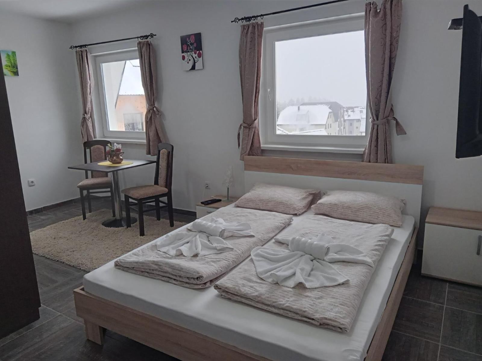 Vila Mozart - Apartments & Studios Kopaonik Buitenkant foto