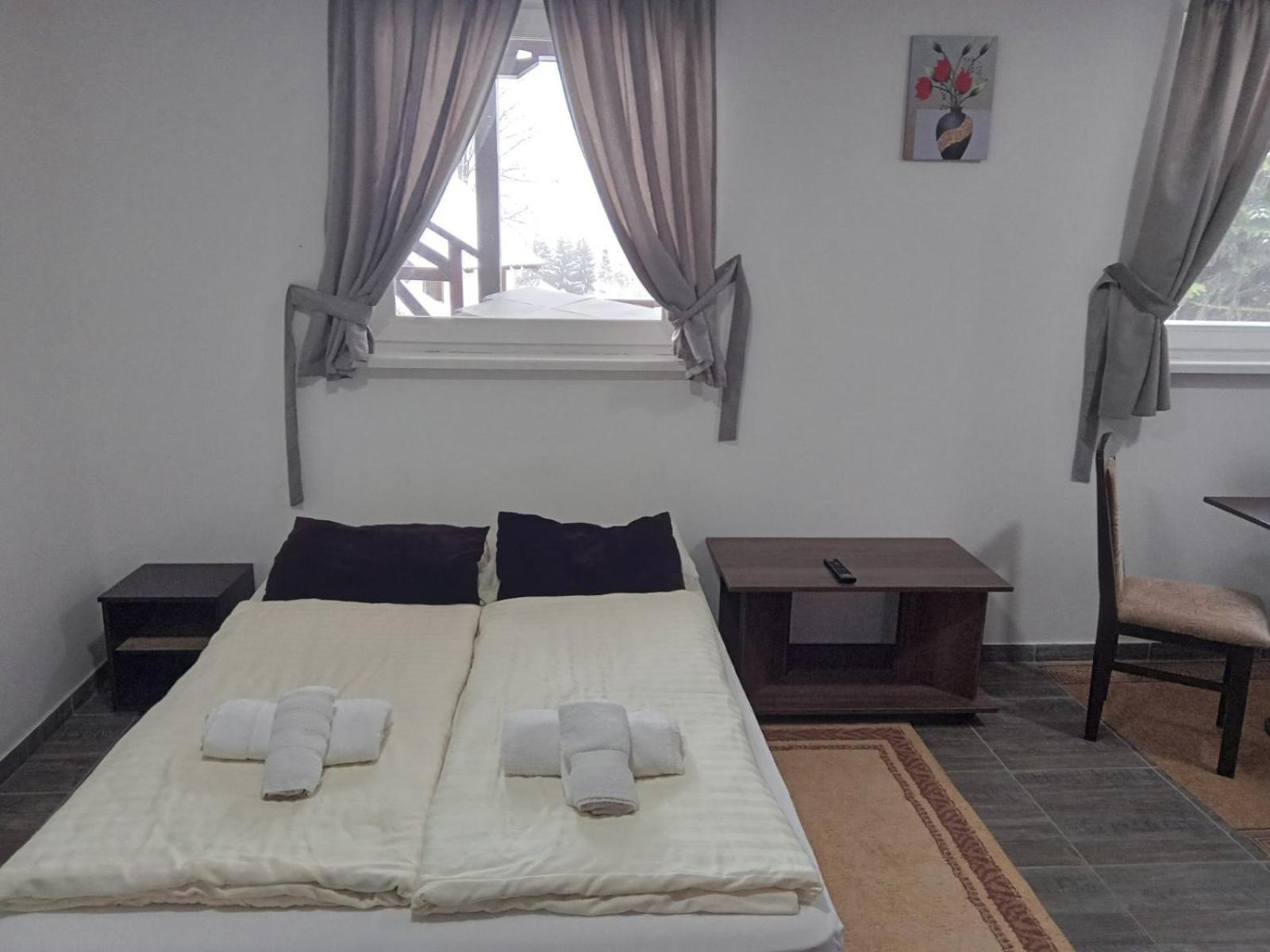 Vila Mozart - Apartments & Studios Kopaonik Buitenkant foto