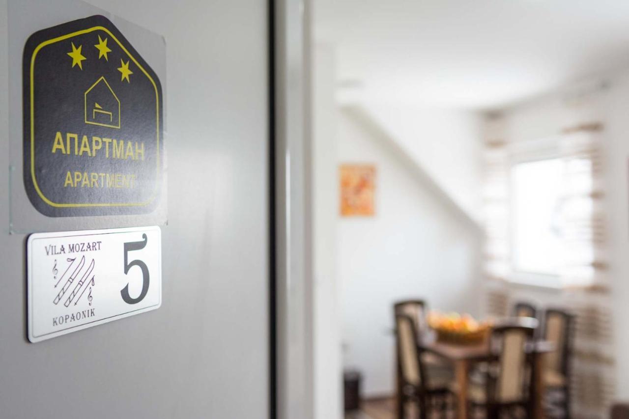 Vila Mozart - Apartments & Studios Kopaonik Buitenkant foto