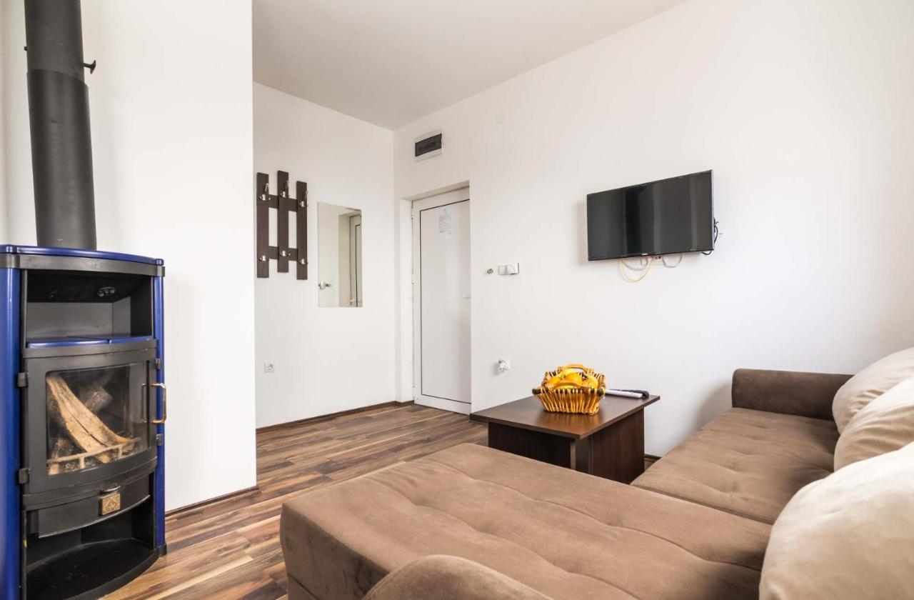 Vila Mozart - Apartments & Studios Kopaonik Buitenkant foto